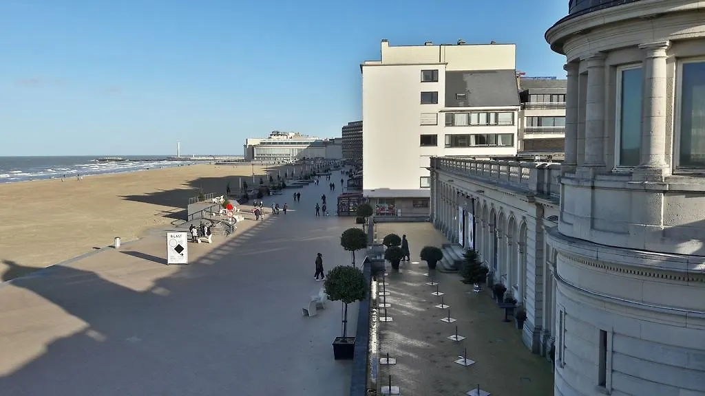 Petit Nice Oostende Apartment